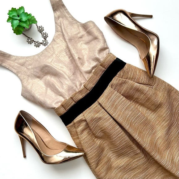 Vintage D&G Dolce & Gabbana Gold Metallic Tweed Sheath Dress Sleeveless Size 38 - Picture 1 of 13